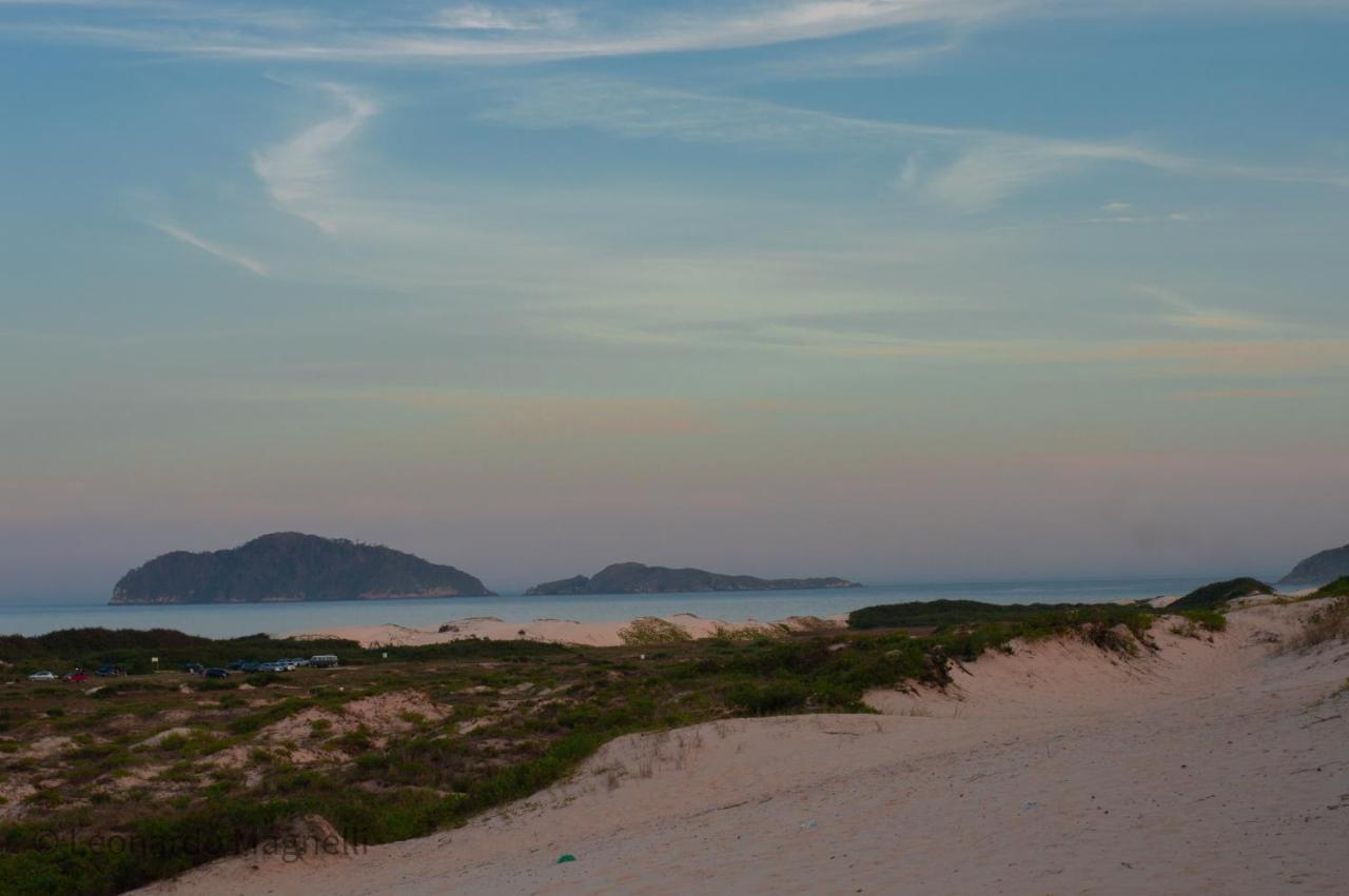 Hostel Dunas Do Santinho ฟลอเรียนอโปลิส ภายนอก รูปภาพ
